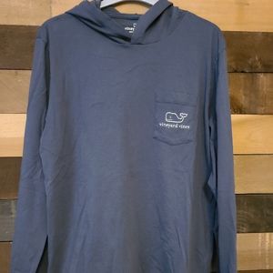 Vineyard vines tee shirt hoodie